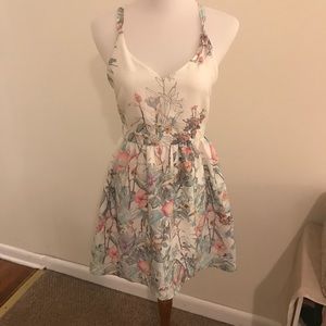 Floral cross cross dress!